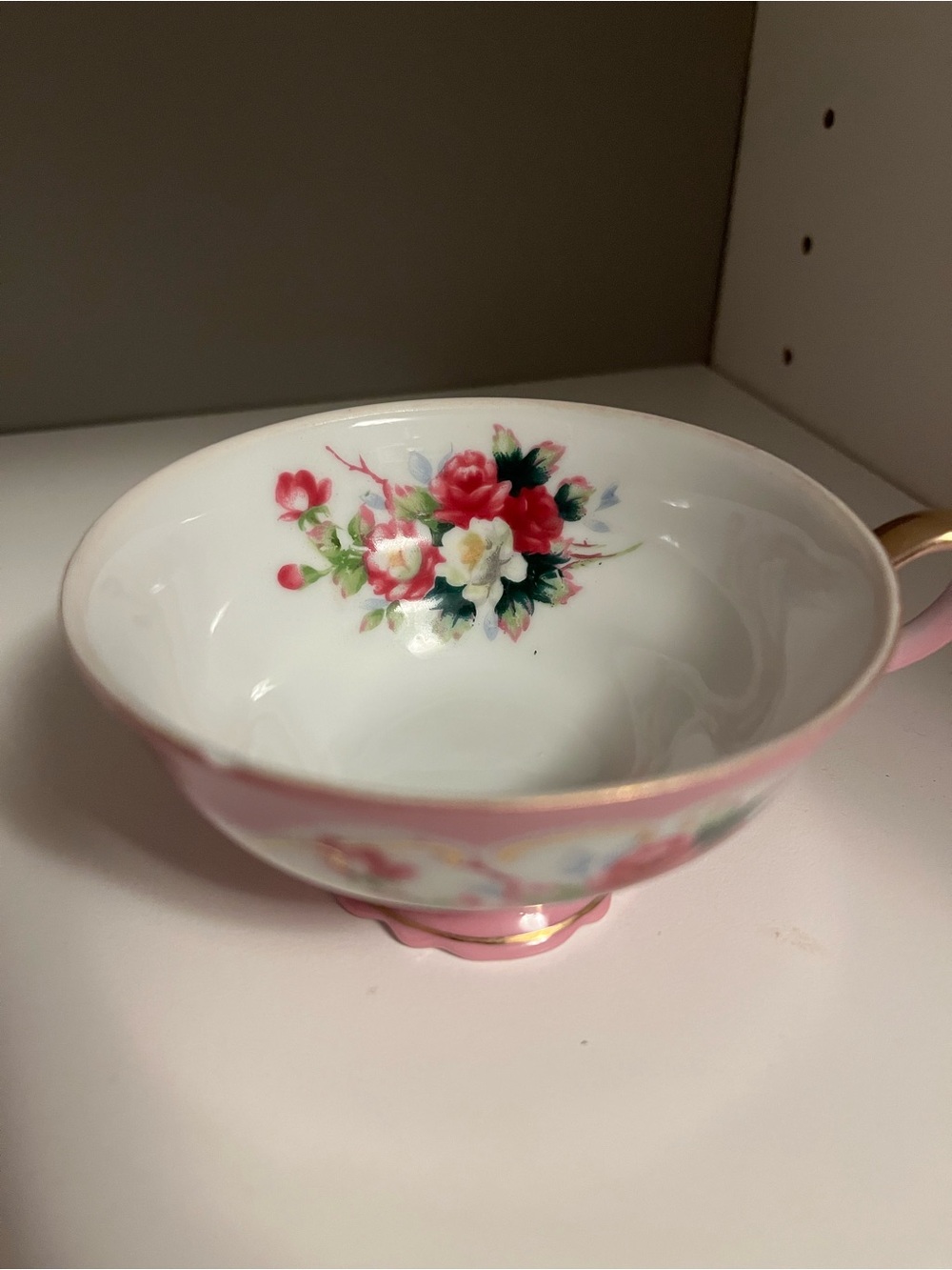 Vintage Japanese Export Crown M China Tea Cup, Pink/ Floral with gold trim. - Picture 5 of 7